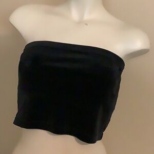 Suzette Size M/L Black Velvet Strapless Top. Preloved